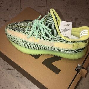 Adidas Yeezys Bost 350 v2 (Yeezreel)